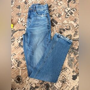 American Eagle Super High-Rise Straight distressed